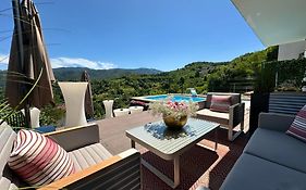 Imperia Luxury Vila (Adults Only)